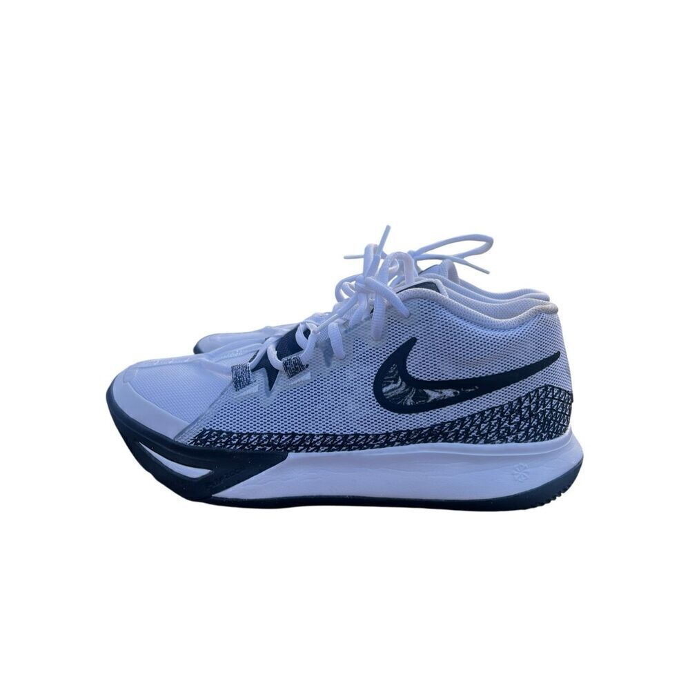 Nike Kyrie Flytrap 6 EP Low White Black DM1125-101 Men’s Size 7.5